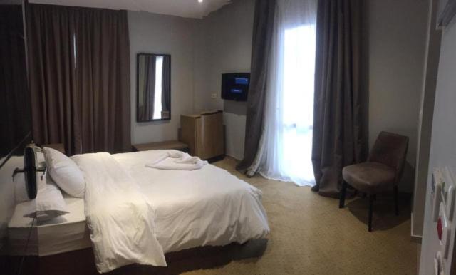 Point 11 Residence ดุมยัท ภายนอก รูปภาพ