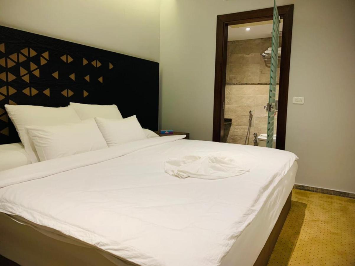 Point 11 Residence ดุมยัท ภายนอก รูปภาพ