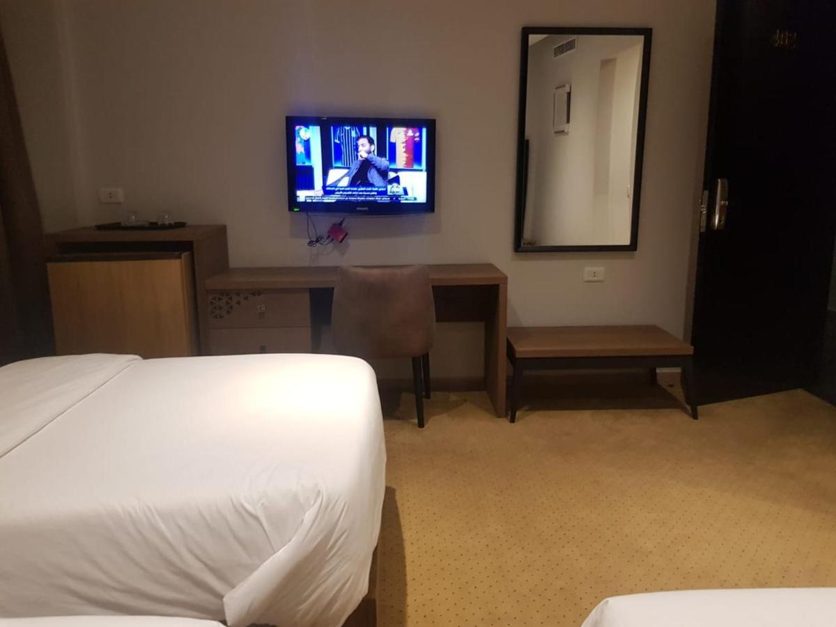 Point 11 Residence ดุมยัท ภายนอก รูปภาพ